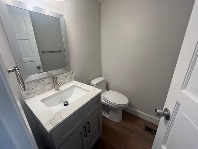 Foto del edificio - Pleasanton Home for Rent