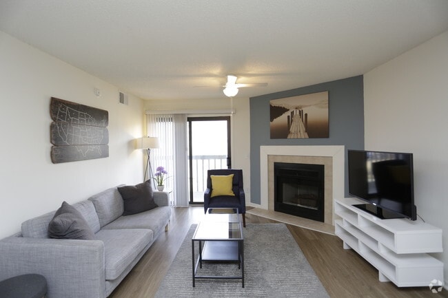 Interior Photo - Reserve at Hillcrest