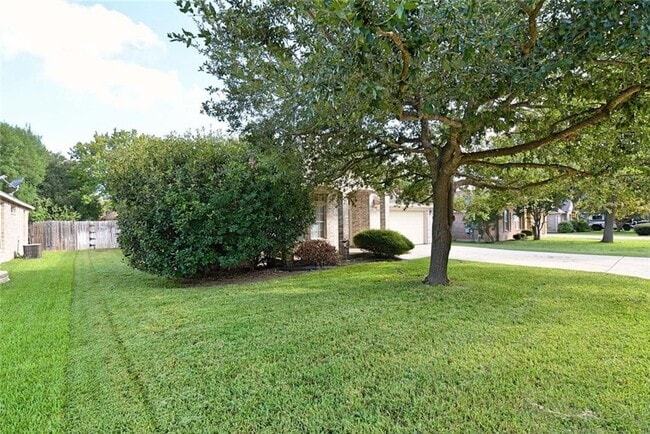 Foto del edificio - 450 Walnut Heights Blvd