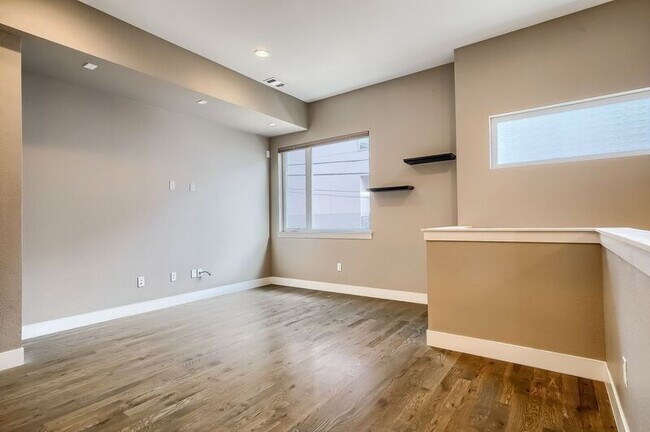 Foto del edificio - 3415 W 16th Ave