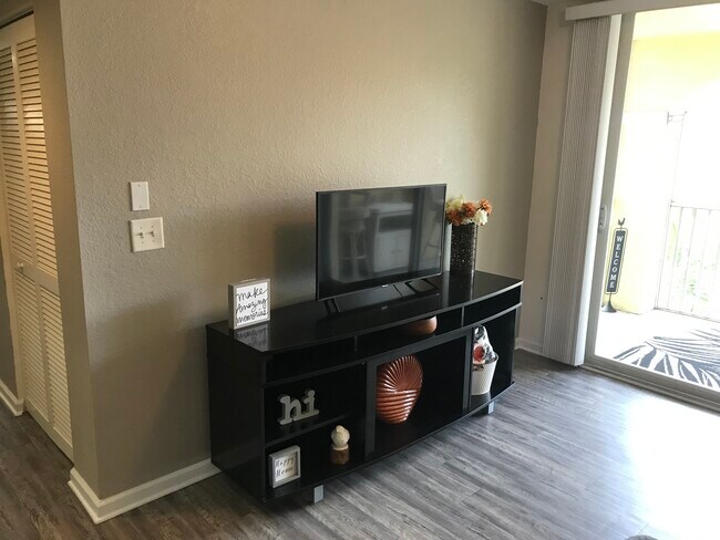 Foto del edificio - 4122 Residence Dr