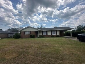 Building Photo - 4336 Donovan Dr
