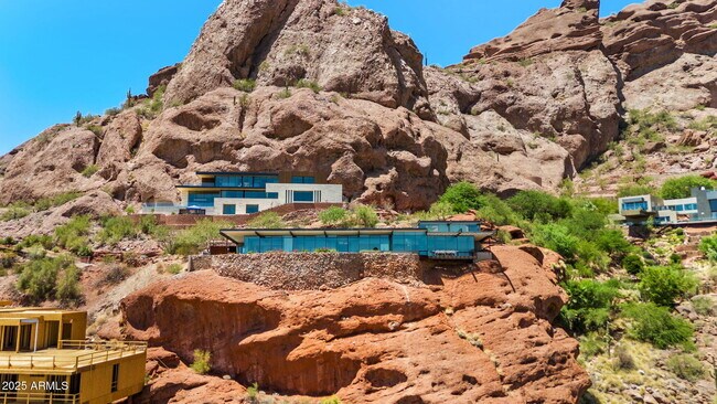 Foto del edificio - 4925 E Red Rock Dr
