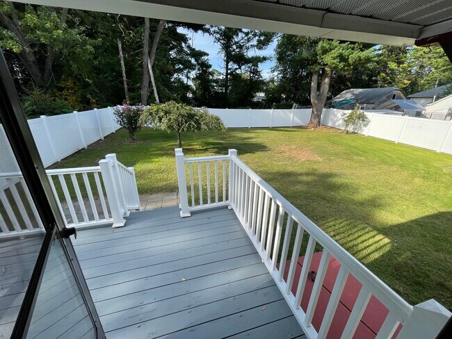 Building Photo - 564 Duanesburg Rd