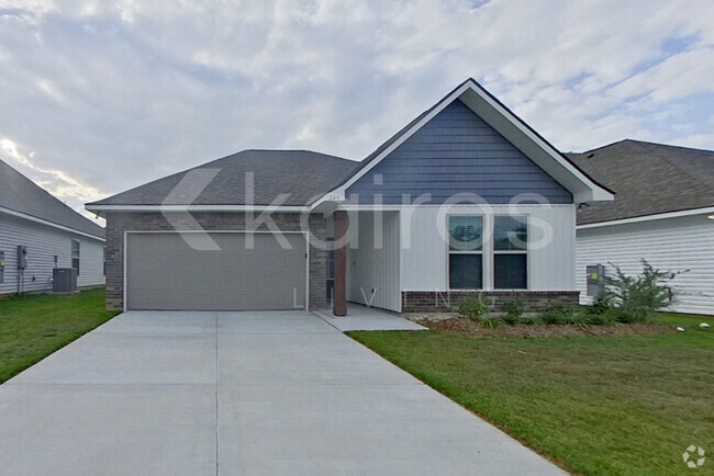 Building Photo - 205 Teddy Ln