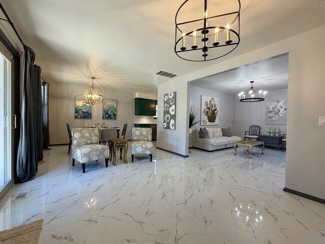 Foto del edificio - 1518 Cinderella Ave