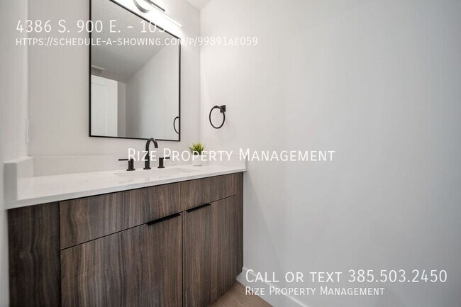 Building Photo - 4386 S 900 E