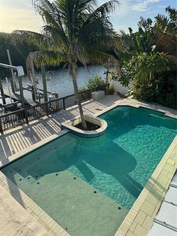 Foto del edificio - 4604 Bay Crest Dr