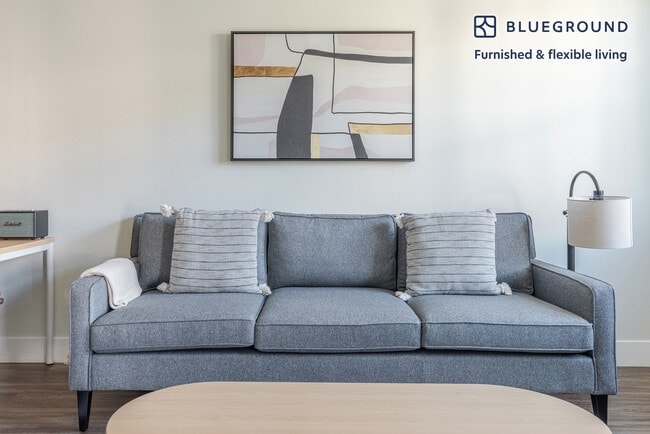 Building Photo - 3888 Artist Walk Common