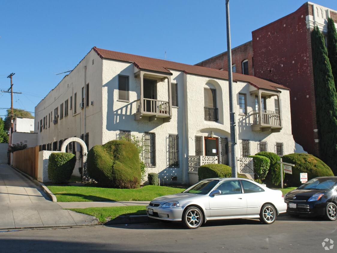 Foto del edificio - 630 S Cochran Ave