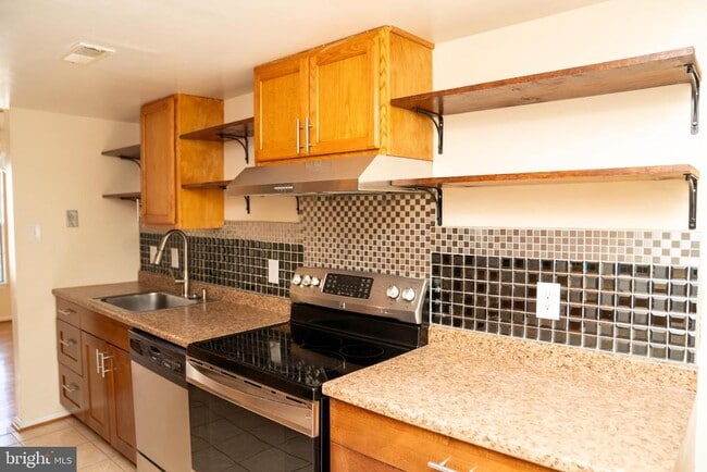 Building Photo - 3728 Capulet Terrace