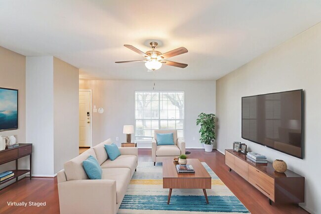 Foto del edificio - 3923 Rolling Springs Ln