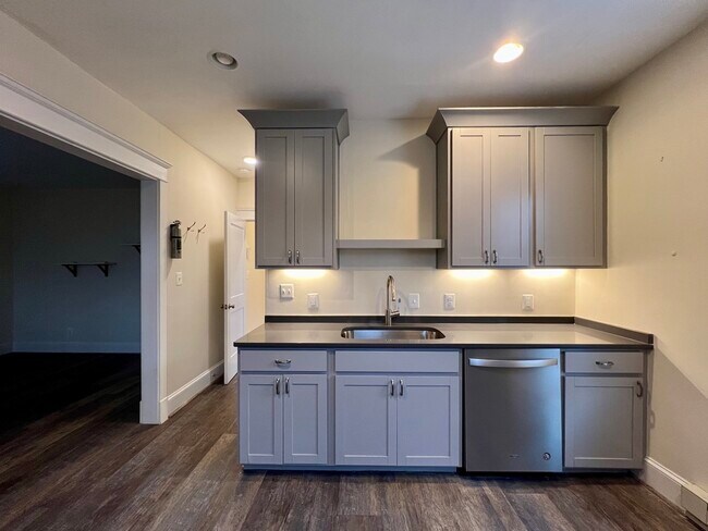 Foto del edificio - 4126 Lee Hwy