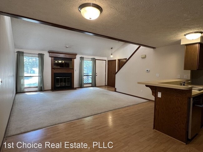 Building Photo - 1 br, 2 bath House - 2925 Staten Ave Unit #6