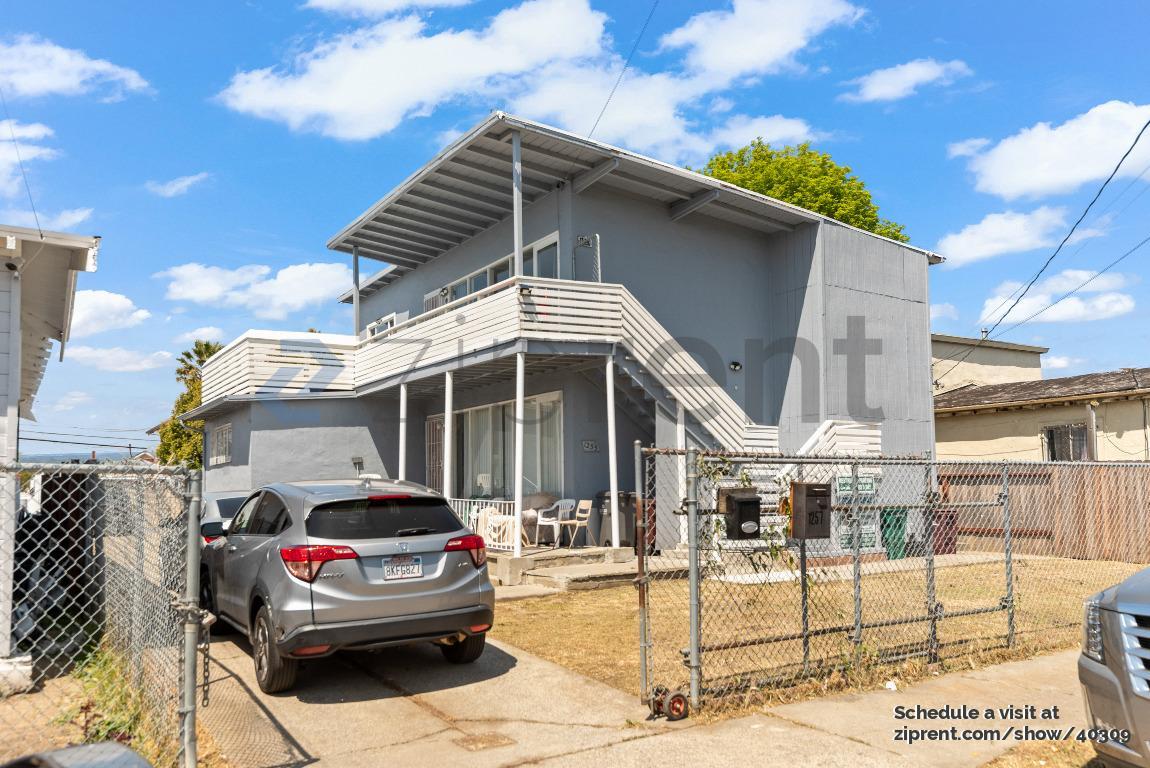 Foto principal - 1257 77th Ave