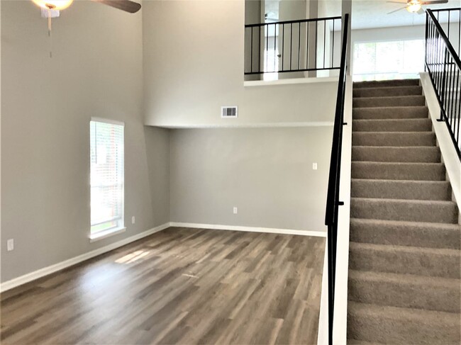 Building Photo - 2326 Meade Court