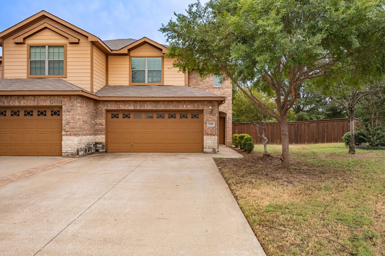 1500 Piedmont Dr, Mansfield, TX 76063 House Rental in Mansfield, TX