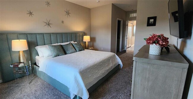Building Photo - 2058 Silverstone Cir