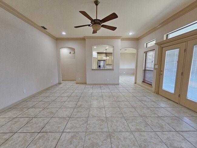Building Photo - 5618 Ironwood Ct