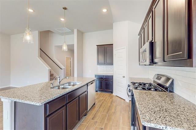 Building Photo - 14162 Birch Farm Dr
