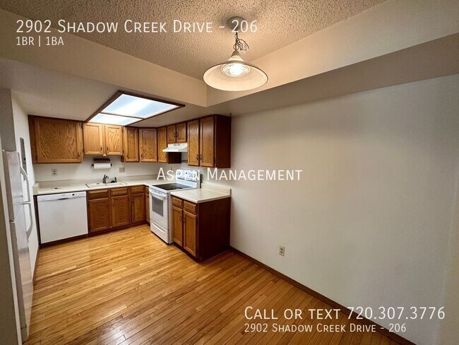Foto del edificio - 2902 Shadow Creek Dr