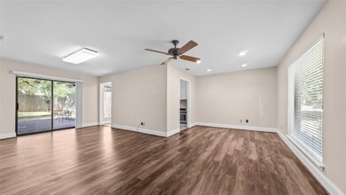 Building Photo - 1017 Howard Ln