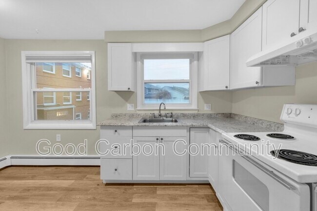 Foto del edificio - 1190 Orchard Park Rd