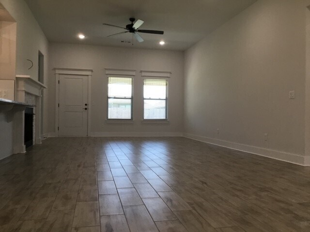 Foto del edificio - 231 Palm St