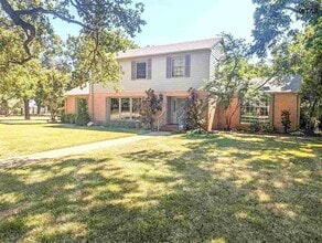 Building Photo - 2101 Berkeley Dr