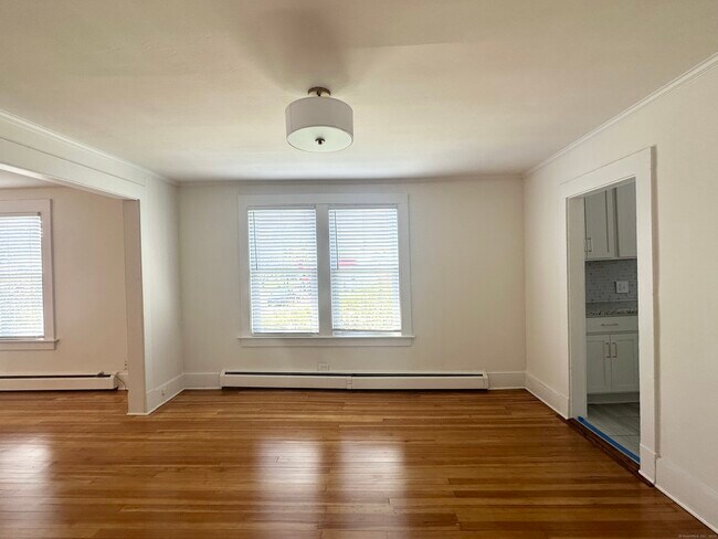 Building Photo - 251 Quinnipiac St