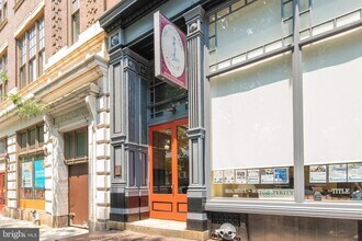 Building Photo - 313 Arch St