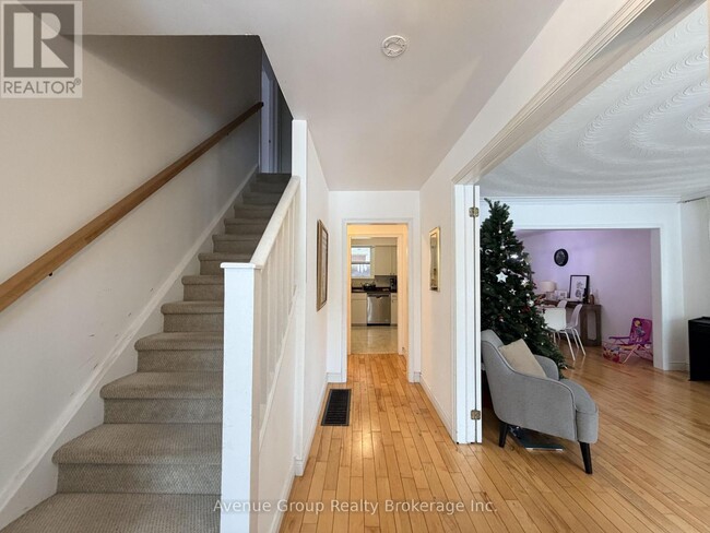 Building Photo - 106 Morgan Ave