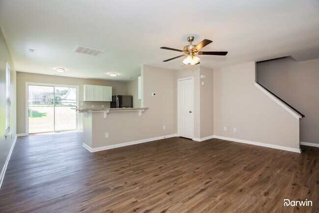 Foto del edificio - 11221 Northwoods Forest Dr, Charlotte, NC ...