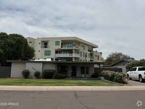 Building Photo - 7521 E McKnight Ave