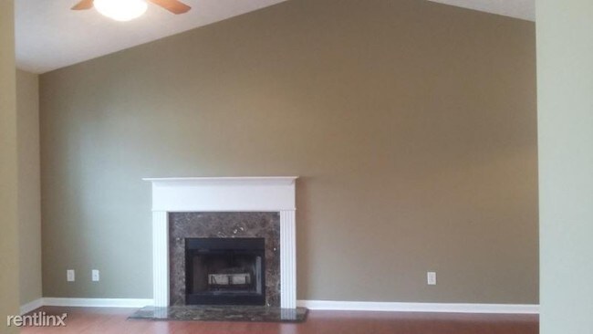 Building Photo - 3 br, 2 bath House - 251 Cedar Creek Drive