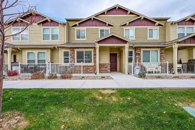 $2,040.95 - 3 bed, 2.5 bath Townhome in CO Springs with Central AC! - $2,040.95 -  3 bed, 2.5 bath Townhome in CO Springs with Central AC!
