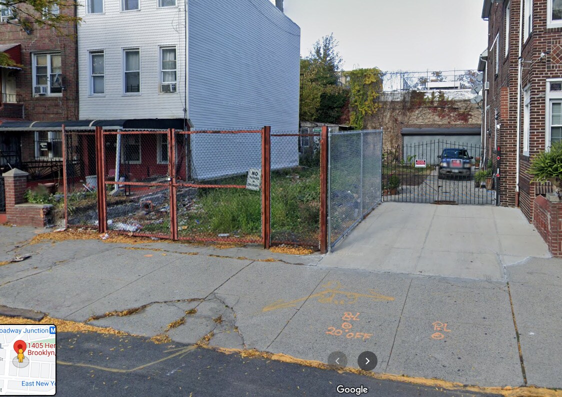 Building Photo - 1405 Herkimer St