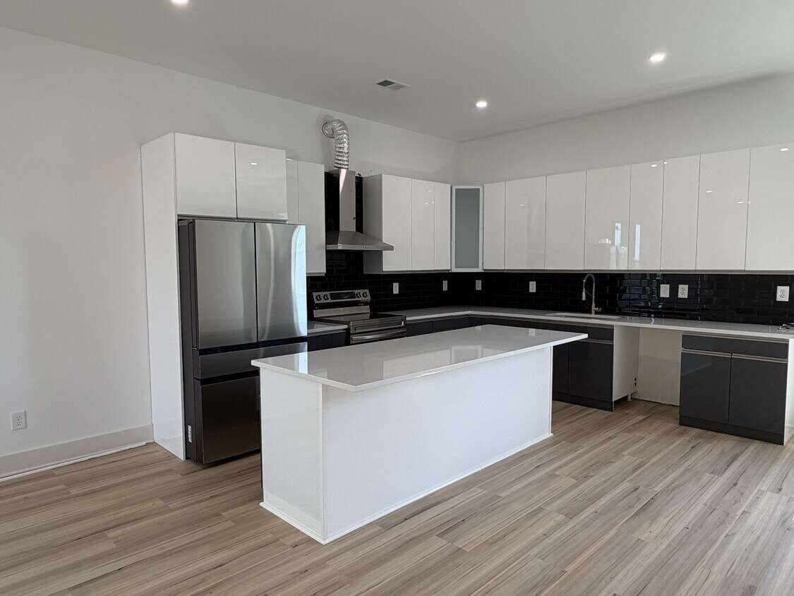 Photo - 105 Hart Ln (Nashville, TN)