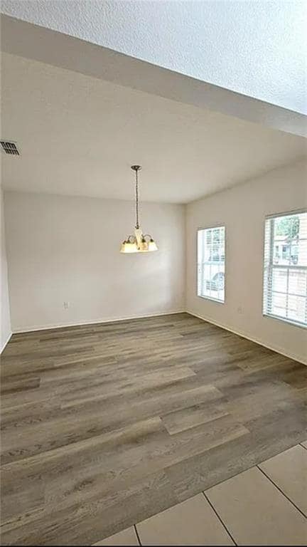 Foto del edificio - 460 Nadeau Way