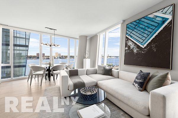 Foto principal - 675 West 59th Street