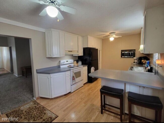 Foto del edificio - 4 br, 2 bath House - 412 N Kline St