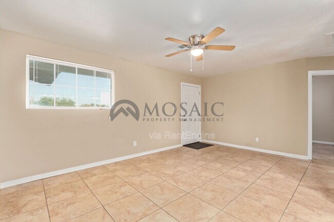 Foto del edificio - 4624 S 19th Ave