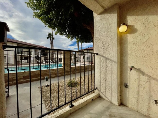 Building Photo - Gated community with a pool, 2 bed 1 bath $975 rent.