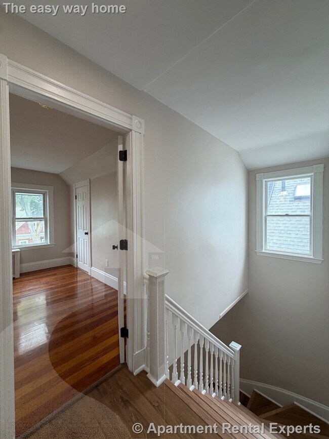 Photo - 25 Warner St Unit #2 Apartment