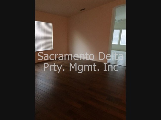 Building Photo - 11763 Justinian Dr