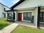 Primary Photo - 3005 Bolt St