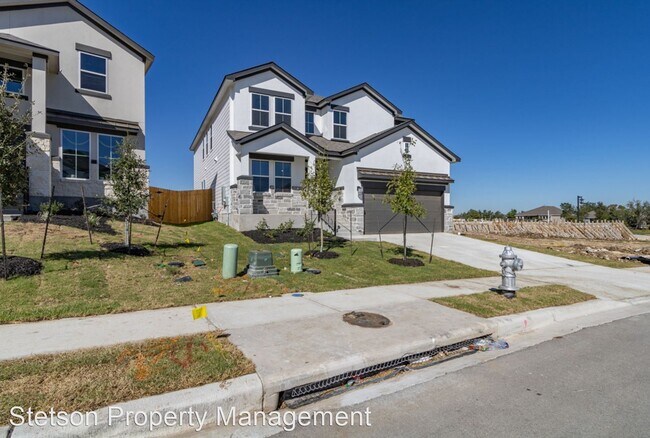 Foto del edificio - 5 br, 3.5 bath House - 104 Comet Pointe Dr