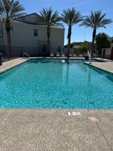 Building Photo - 2273 W Echo Ln