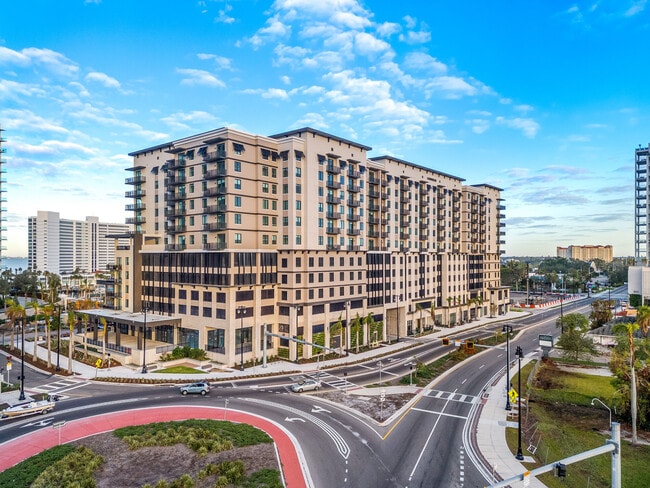 Building Photo - Cordelia