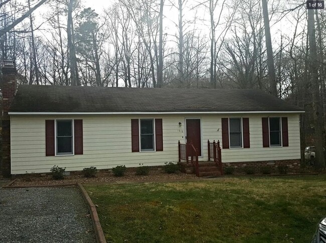 Building Photo - 1612 Celia Crescent